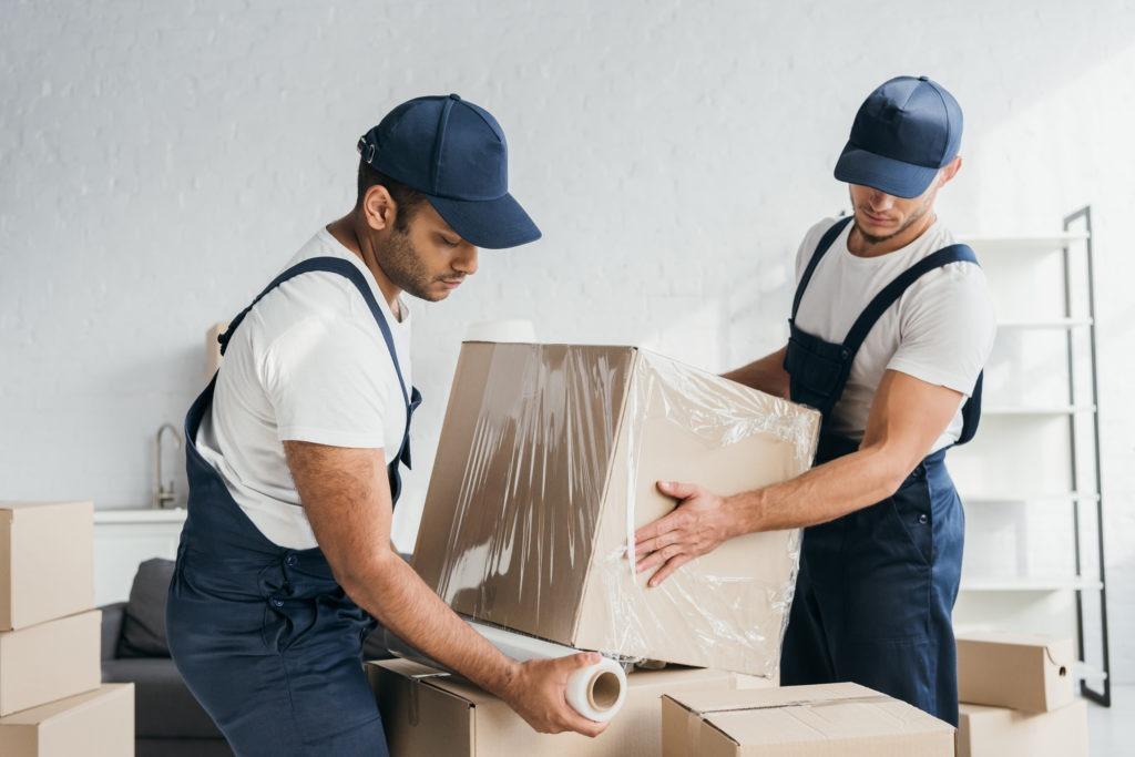 Long Distance Movers In Home Gardens and California