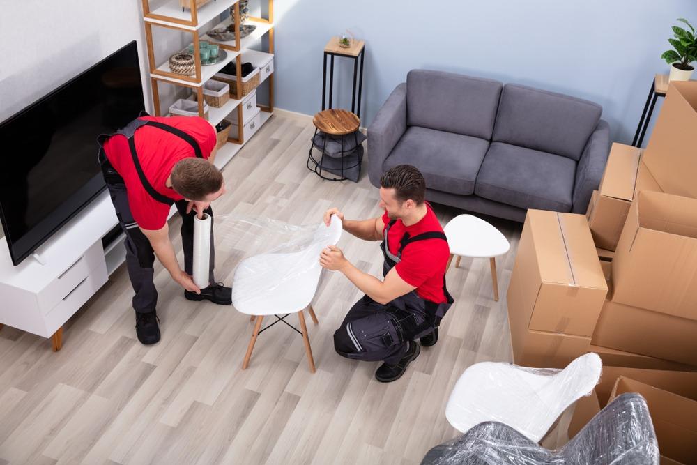 Cheap Local Movers In Lakeland Village and California