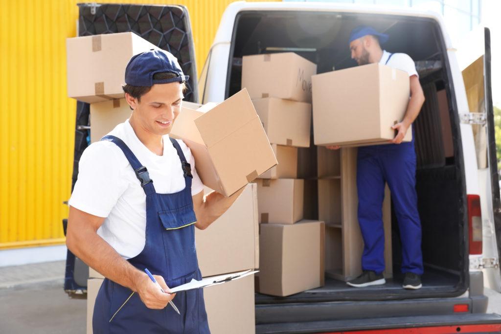 Long Distance Movers In Maywood and California