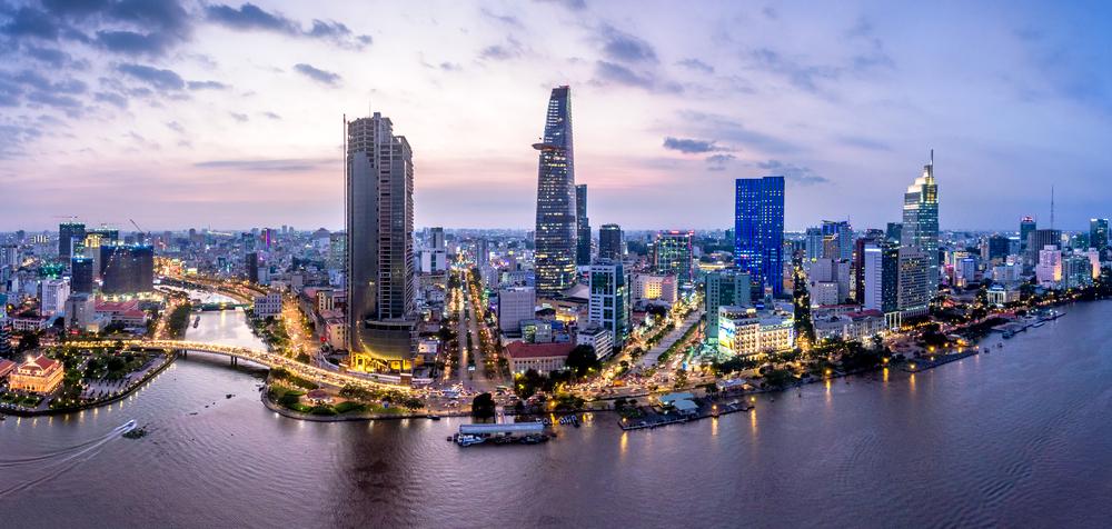 Moving company Angola to Vietnam