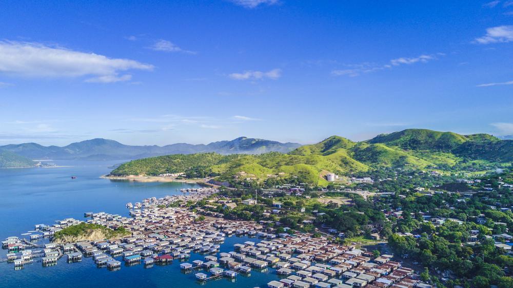 Moving company Antigua and Barbuda to Papua New Guinea