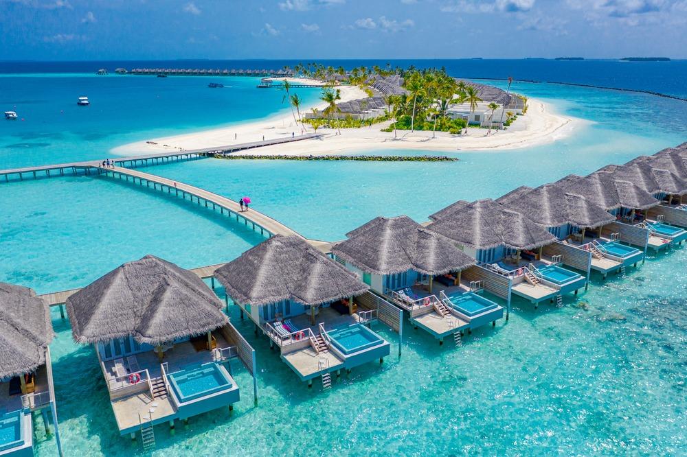 Moving company Bahamas to Maldives